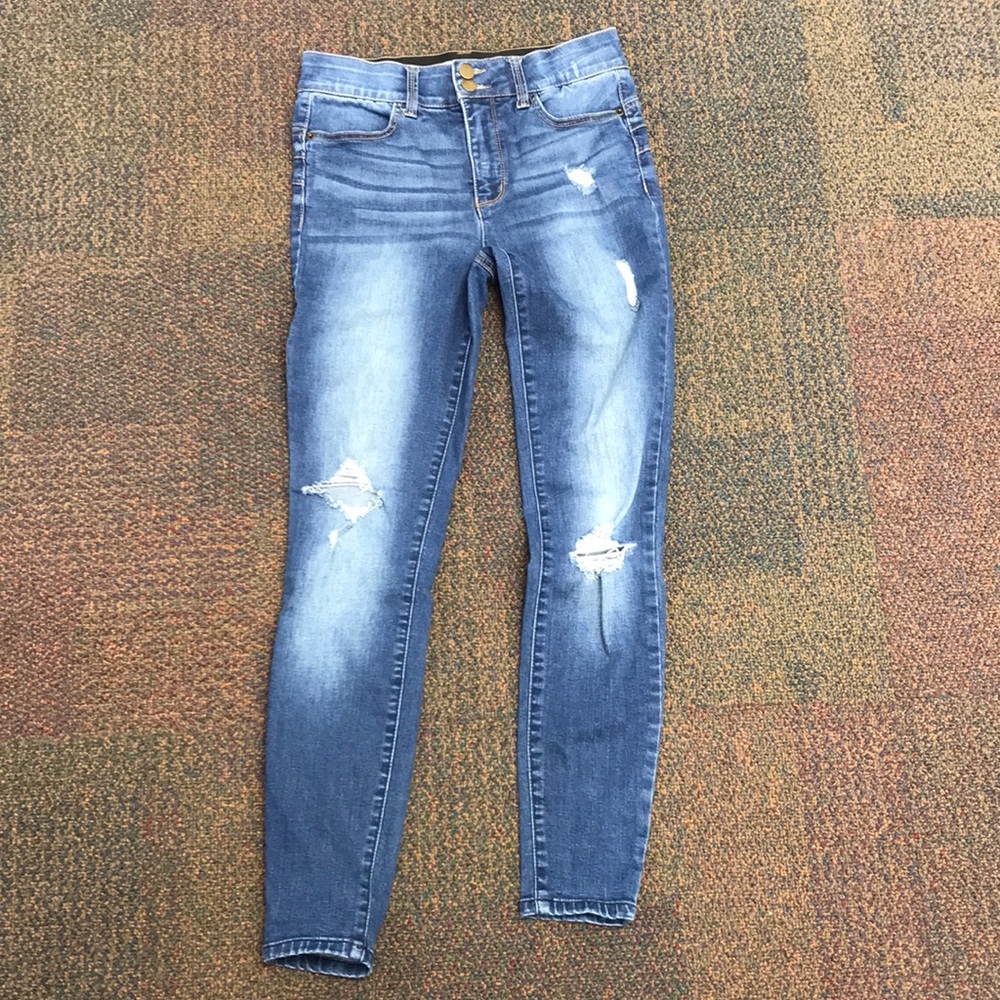 Vylette Distressed Skinny Jeans 5/27W